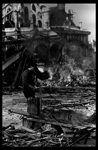 Pariisin keskustorin purku elokuussa 1971 (b/w kuva) tekijältä Victor Baltard