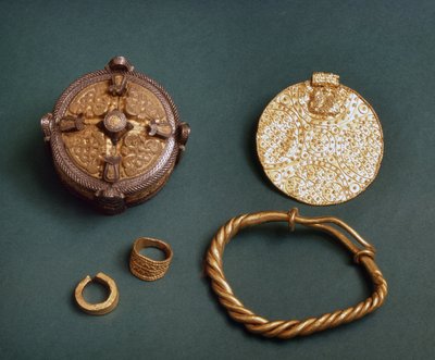 Viikinkikoruja Gotlannista, Ruotsista. 10. vuosisadalla. Tukholma, historiallinen museo tekijältä Viking
