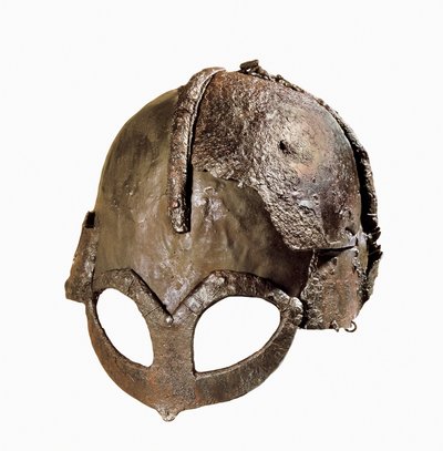 viikinkikypärä Gjermundbu, löydetty Ringerikestä, Norjasta tekijältä Viking Viking