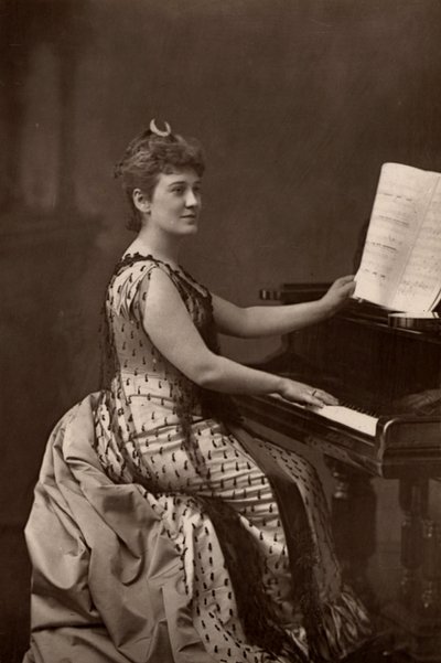 ""Madame Nordica (Lilian Norton) (1857-1914) amerikkalainen sopraano. (woodburytyyppi) tekijältä W. and D. (after) Downey