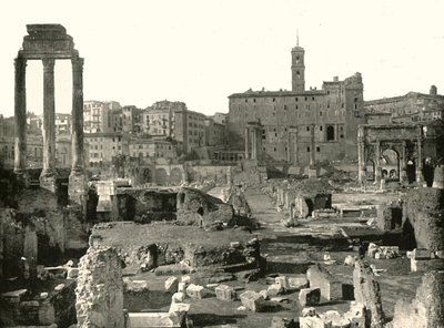 Yleiskuva Forumista, Rooma, Italia, 1895. tekijältä W and S Ltd