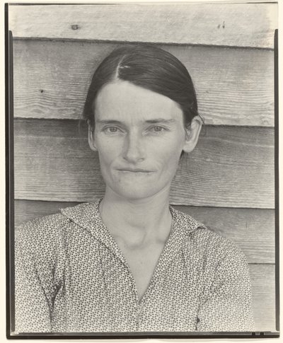 Allie Mae Burroughs, puuvillan osakasviljelijän vaimo, Hale County, Alabama, Alabama tekijältä Walker Evans