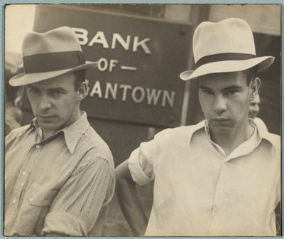 Main Street Faces / katukuva, Morgantown, Länsi-Virginia tekijältä Walker Evans