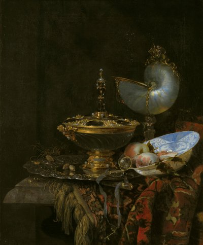 Upea asetelma Holbein Bowlilla, Nautiluksella ja lasikupilla ja hedelmäkulholla tekijältä Willem Kalf