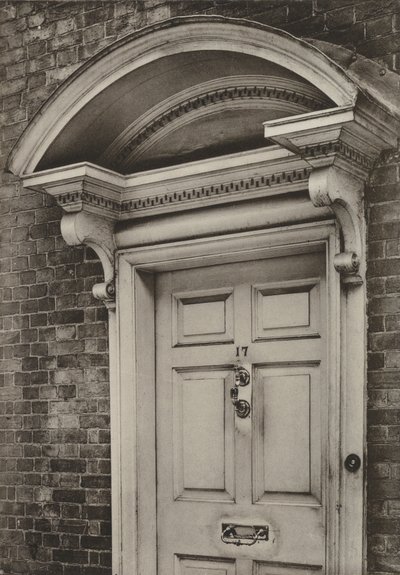 Doorway, The Causeway, Horsham, Sussex (m/w kuva) tekijältä William Galsworthy Davie