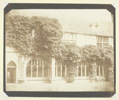 Lacockin luostarin luostarit tekijältä William Henry Fox Talbot