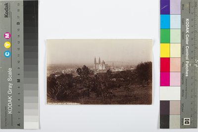 Lagos, yleisnäkymä katedraalista, 1883-1884 (albumiprintti) tekijältä William Henry Jackson