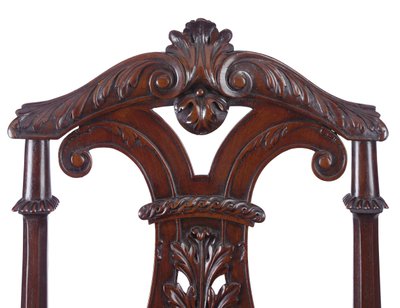 Yksityiskohta George II -salin tuoleista, toteutti James Moore nuorempi, n. 1727-31 tekijältä William Kent