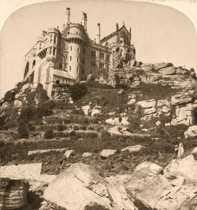 St. Michaels Mount, benediktiiniläisluostari, Penzance, Cornwall, 1900. tekijältä Works and Sun Sculpture Studios