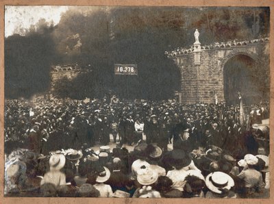 Pilermage de Lourdes. 1910 (m/w valokuva) tekijältä . .