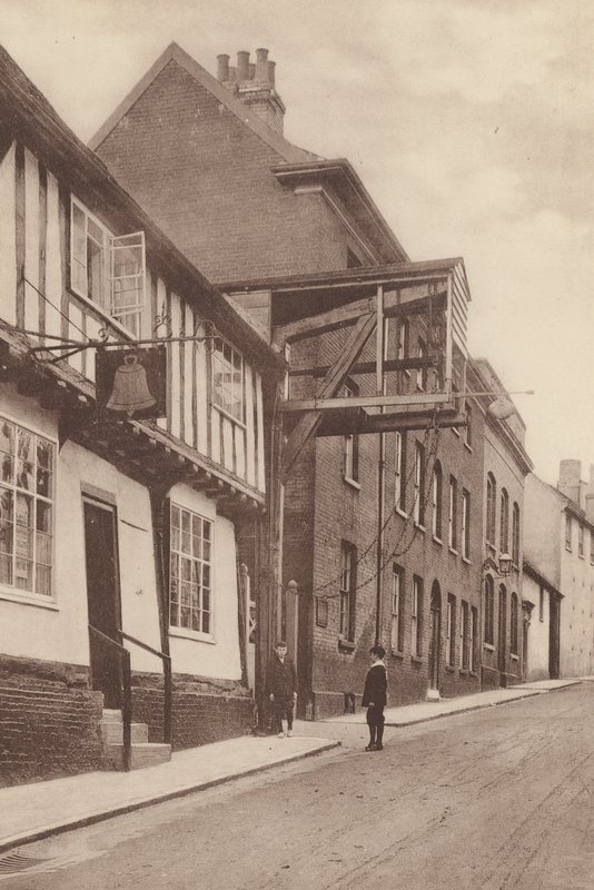 Woodbridge, Suffolk: (s/w valokuva). tekijältä (after) English photographer
