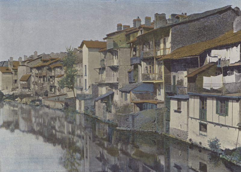 Aurillac, La jordanne (värillinen kuva) tekijältä (after) French Photographer