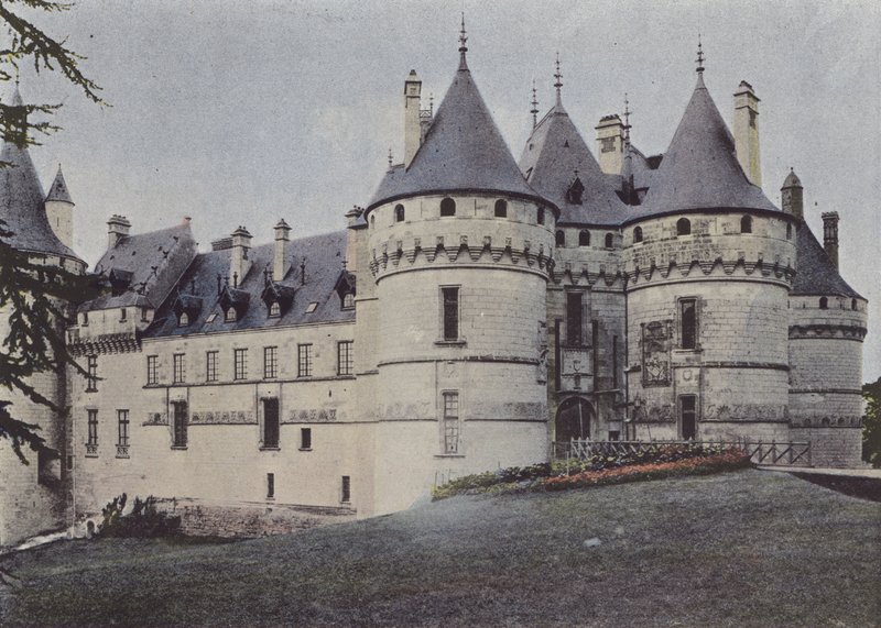 Chateau de Chaumont (värillinen kuva) tekijältä (after) French Photographer