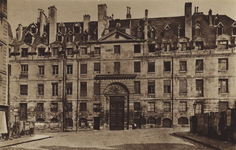 Lycee Louis-le-Grandin pääsisäänkäynti vuonna 1887 (b/w kuva) tekijältä (after) French Photographer