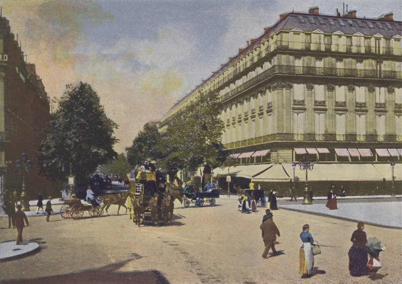 Paris, Les Boulevards (värillinen kuva) tekijältä (after) French Photographer
