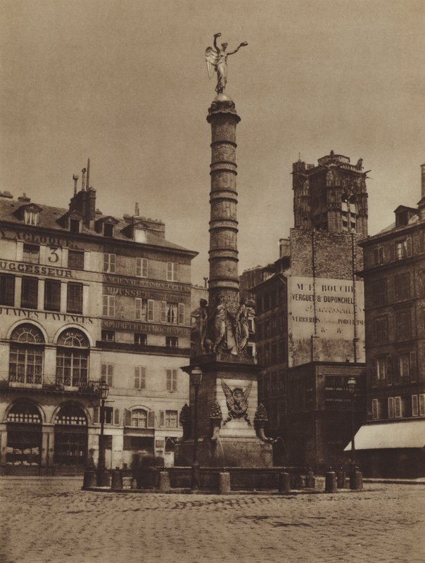 Place du Chatelet, suihkulähde on alkuperäisellä paikallaan (m/w kuva) tekijältä (after) French Photographer