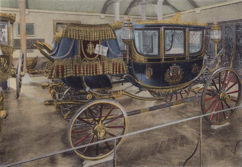 Voiture du Czar, Carriage of Czar (värillinen kuva) tekijältä (after) French Photographer