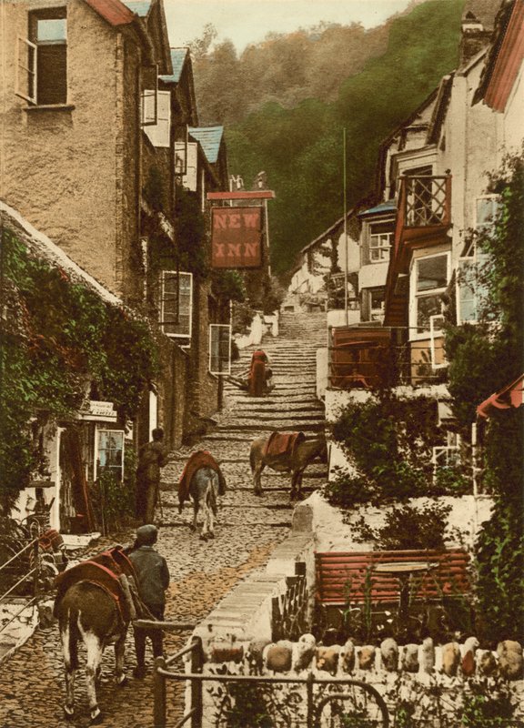 Clovelly, High Street tekijältä English Photographer