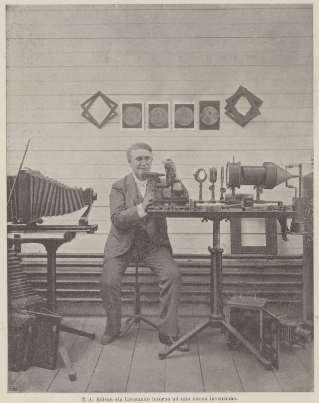 T A Edison työskentelee uuden keksinnön ympärillä tekijältä Achille Beltrame