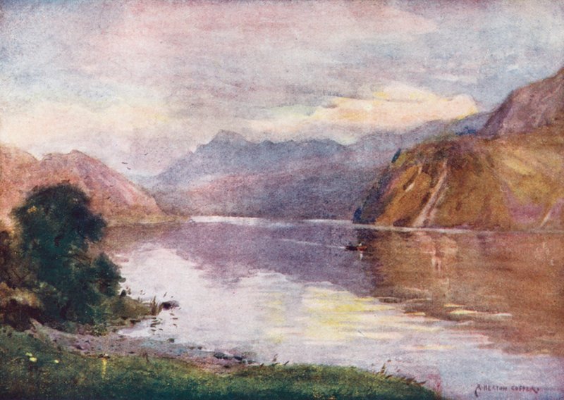 Lake District: Ennerdale Lake auringonlaskun aikaan (värilitro). tekijältä Alfred Heaton Cooper