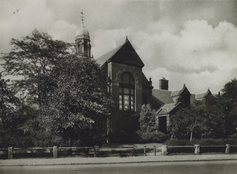 Harvardin yliopisto: Hemenway Gymnasium (m/v kuva) tekijältä American Photographer (after)