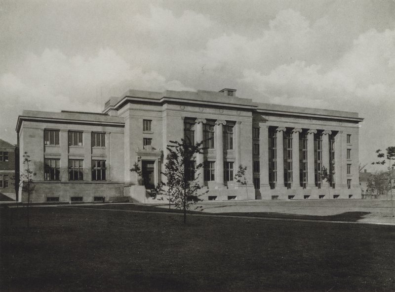 Harvardin yliopisto: Langdell Hall, Harvard Law School (m/v kuva) tekijältä American Photographer (after)