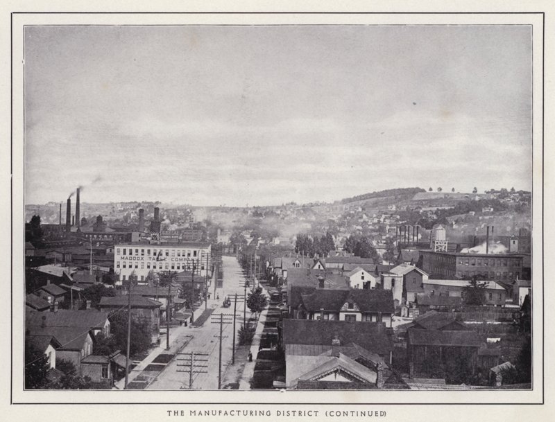 Jamestown, NY: The Manufacturing District (m/w kuva) tekijältä American Photographer (after)