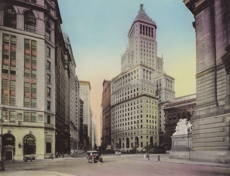 New York: Washington Building, No 1 Broadway; Standard Oil Building; Custom House (kuva) tekijältä American Photographer (after)