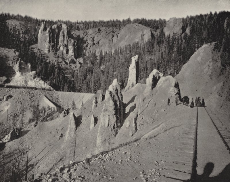 Phantom Curve, Colorado (s/w-kuva) tekijältä American Photographer (after)