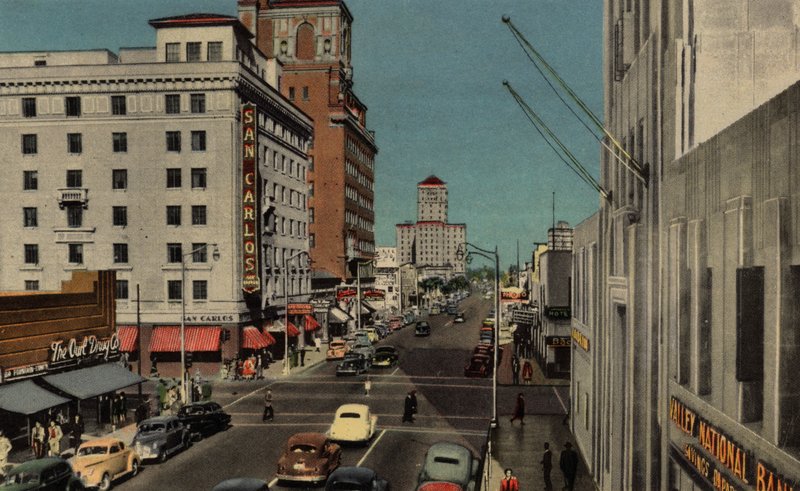 Phoenix, Arizona: Central Avenue, katsot pohjoiseen Adams-hotellista (kuva) tekijältä American Photographer (after)