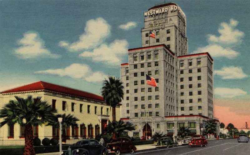 Phoenix, Arizona: Postitoimisto ja Hotel Westward Ho, North Central Avenue (kuva) tekijältä American Photographer (after)