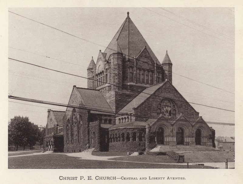Pittsburgh: Christ P E Church, Central and Liberty Avenues (m/w kuva) tekijältä American Photographer (after)