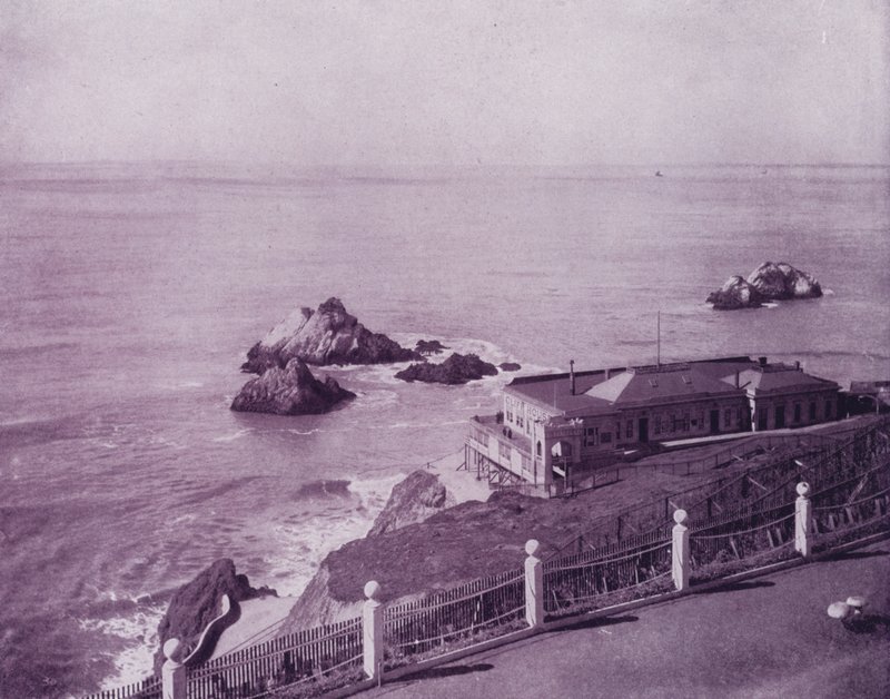 Seal Rocks ja Cliff House Golden Gatessa, San Francisco (m/v kuva) tekijältä American Photographer (after)