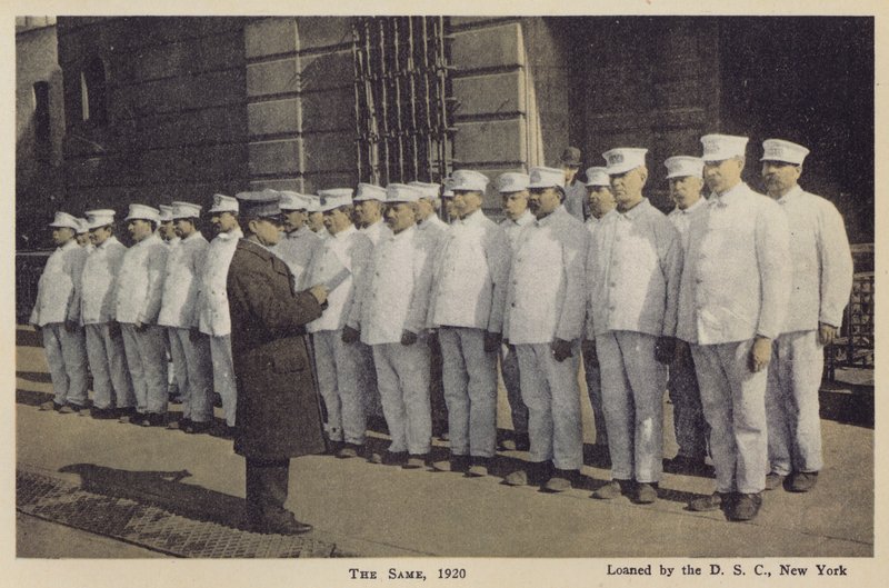 The Street Cleaners of New York, The Roll Call tekijältä American Photographer (after)