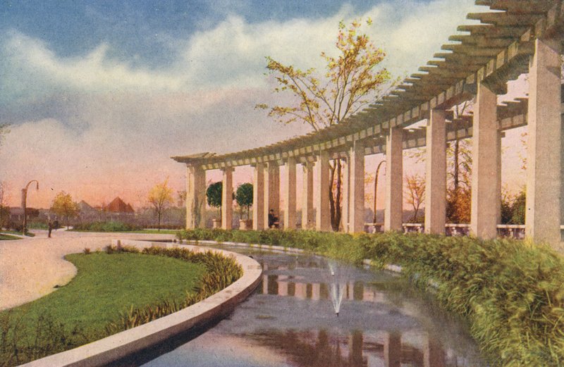 Chicago: Pergola Douglas Parkissa (värikuva). tekijältä American Photographer