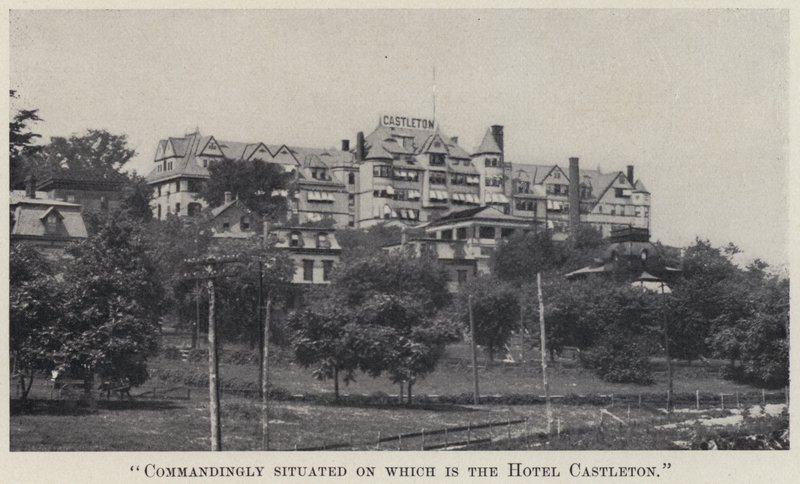"Kohtavalla paikalla, jolla on Hotel Castleton" (m/v kuva) tekijältä American Photographer