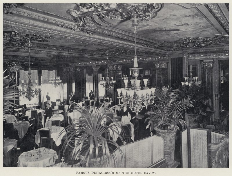 Hotel Savoyn kuuluisa ruokasali (m/w kuva) tekijältä American Photographer