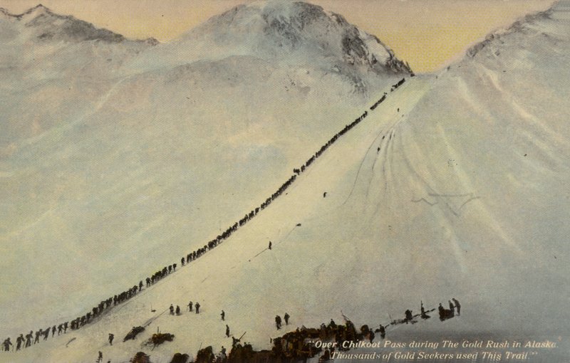 Kullanetsijät ylittämässä Chilkootin solan Alaskan kultakuumeen aikana, 1896-1899 (värillinen kuva) tekijältä American Photographer