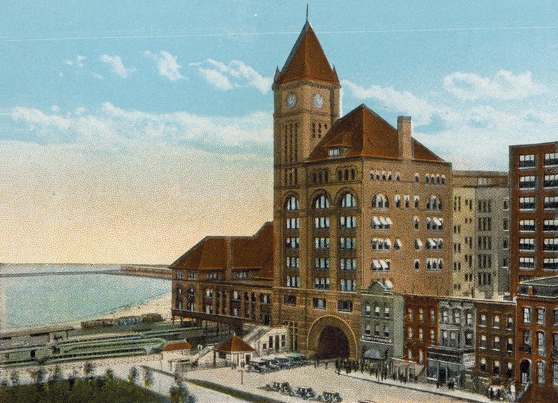 Illinois Central Depot (värillinen kuva) tekijältä American Photographer