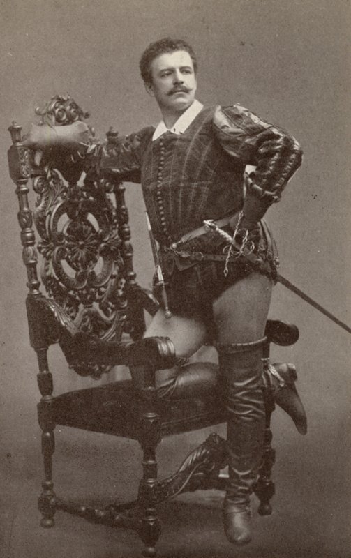Jean de Reszke Raoulina elokuvassa "Les Huguenots" (s/w-kuva). tekijältä American Photographer