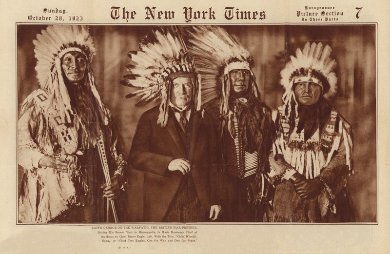 Lloyd George sotajalalla: Britannian sodan pääministeri (s/w-kuva) tekijältä American Photographer