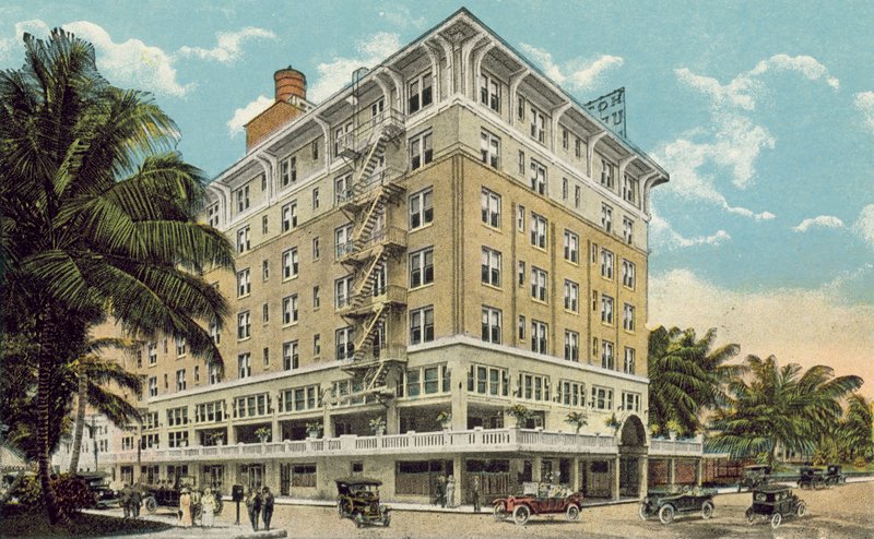 Miami, Florida, noin 1925: Urmey Hotel (värikuva) tekijältä American Photographer