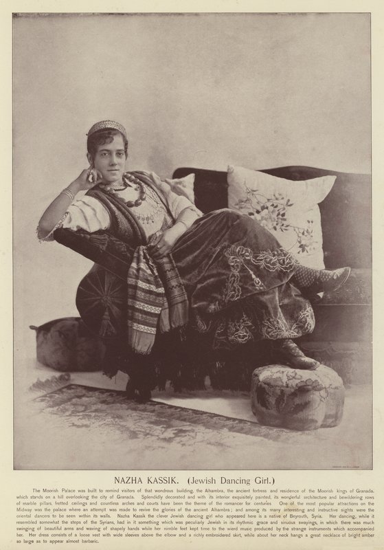 Nazha Kassik, juutalainen tanssityttö tekijältä American Photographer