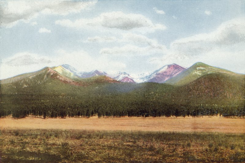 San Francisco Mountains, Arizona (värillinen kuva) tekijältä American Photographer