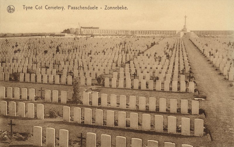 Tyne Cot -hautausmaa Passchendaelessa tekijältä Belgian Photographer