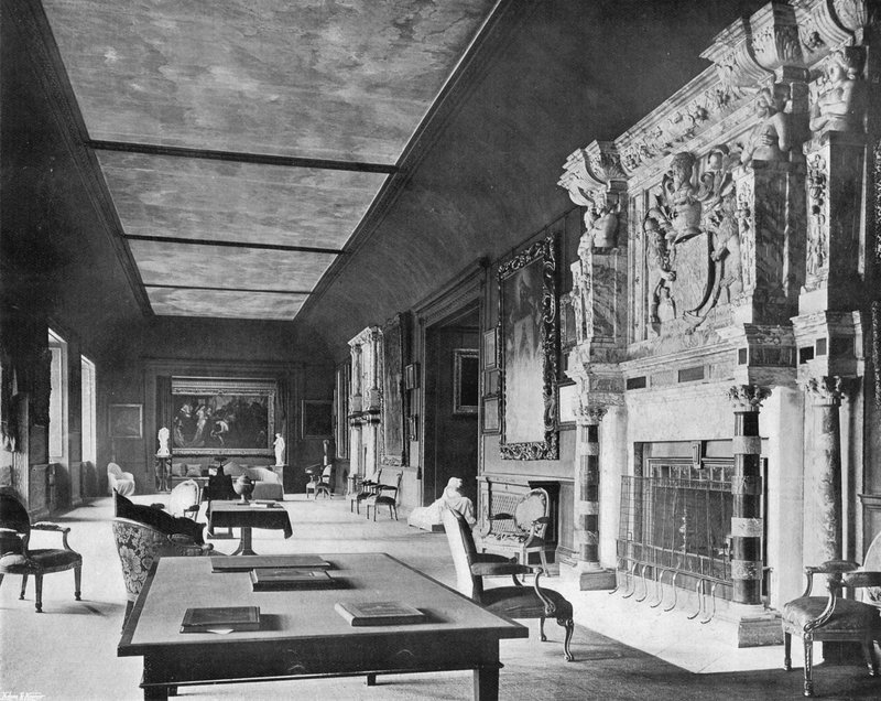 Cobham Hall: The Long Gallery tekijältä Charles Latham