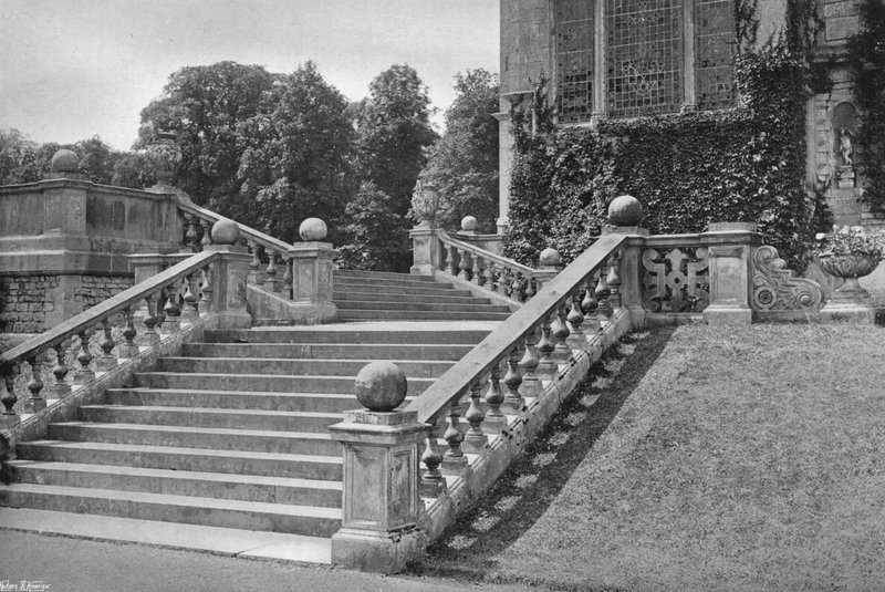 East Garden Stairway tekijältä Charles Latham
