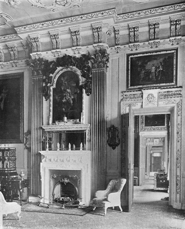 Queen Annesin olohuone tekijältä Charles Latham