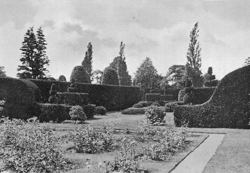 The Yew Garden (m/w kuva) tekijältä Charles Latham