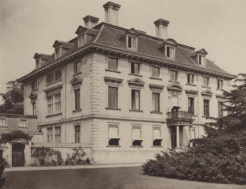 Thorpe Hall, Peterborough, etelärintama tekijältä Charles Latham